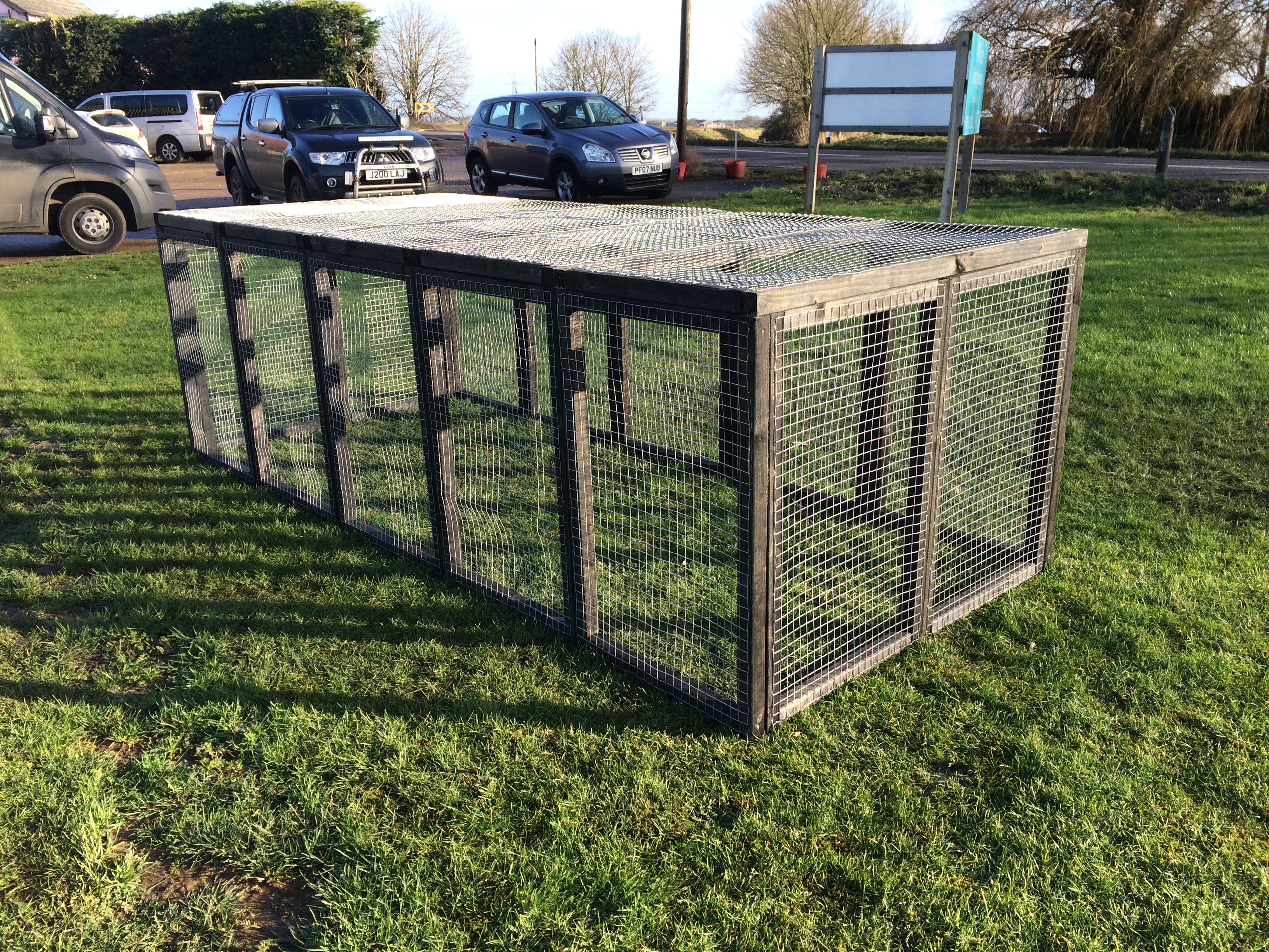 Fox proof rabbit outlet hutch